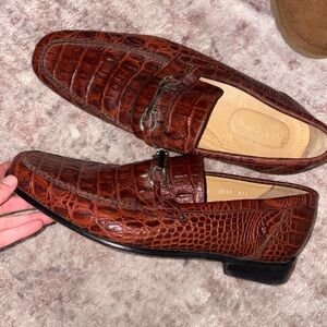 Santoni Elegant Brown Crocodile Pattern Oxfords